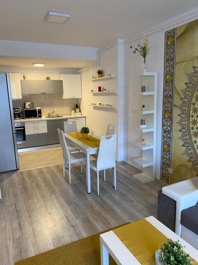 Harmony Apartment Sinaia Eksteriør bilde