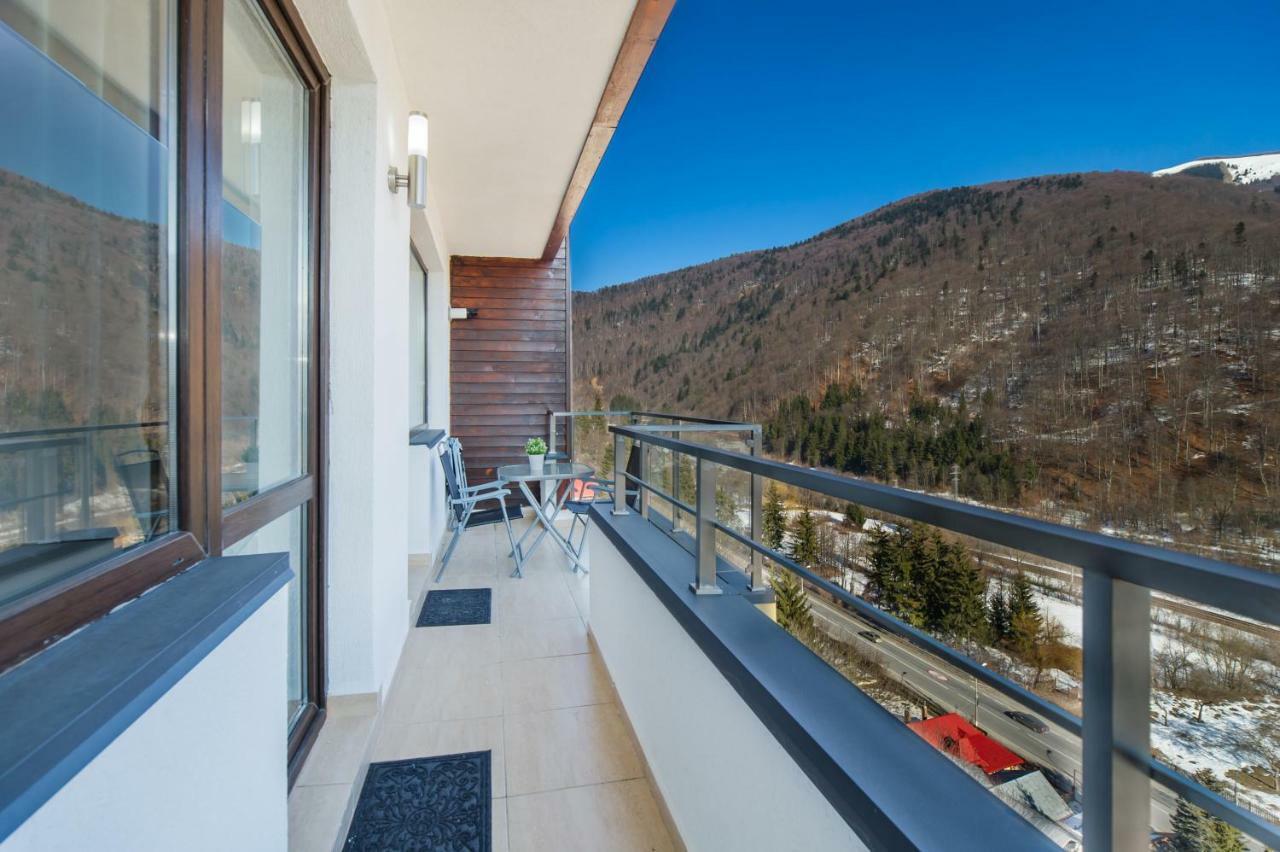 Harmony Apartment Sinaia Eksteriør bilde